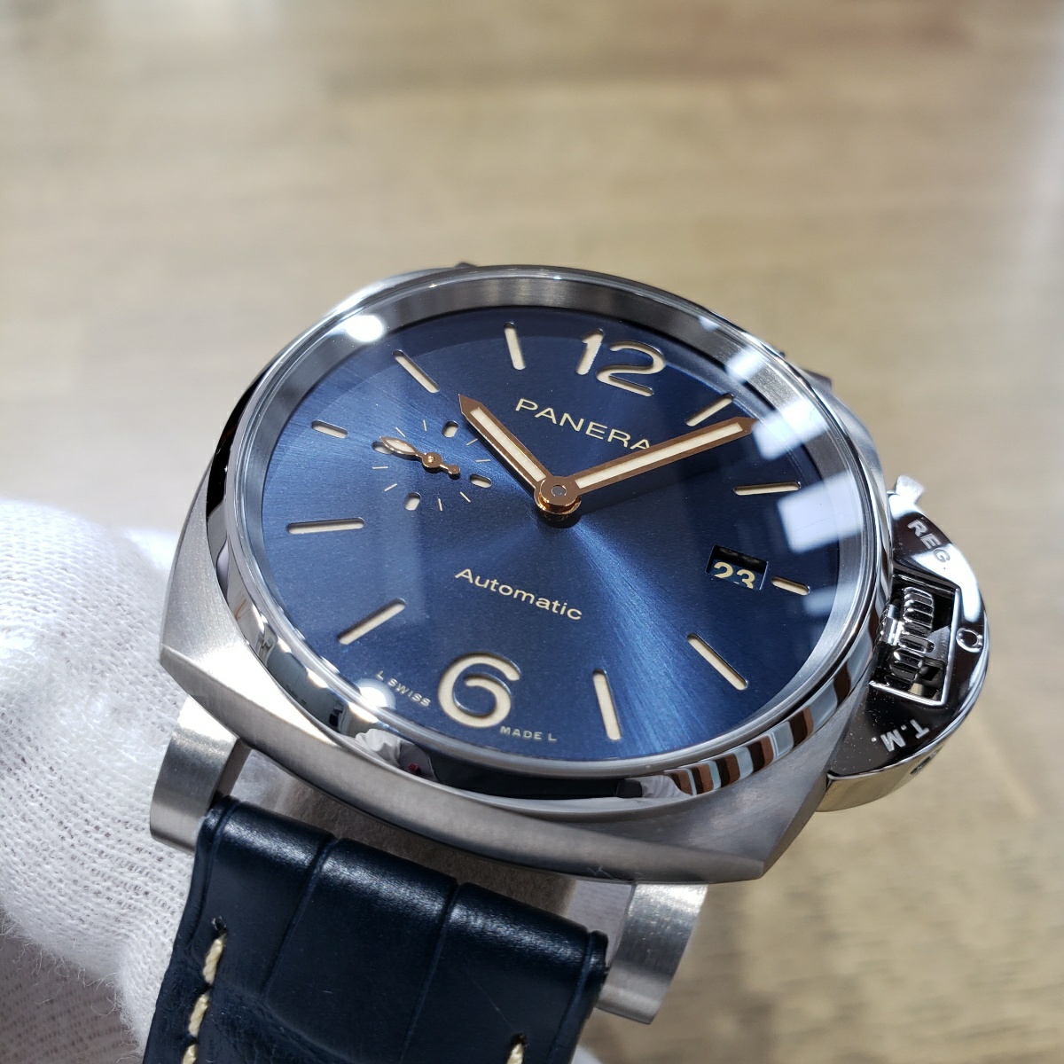 パネライ ルミノールドゥエ42 チタニオ 青文字盤 PAM00927 2020年7月