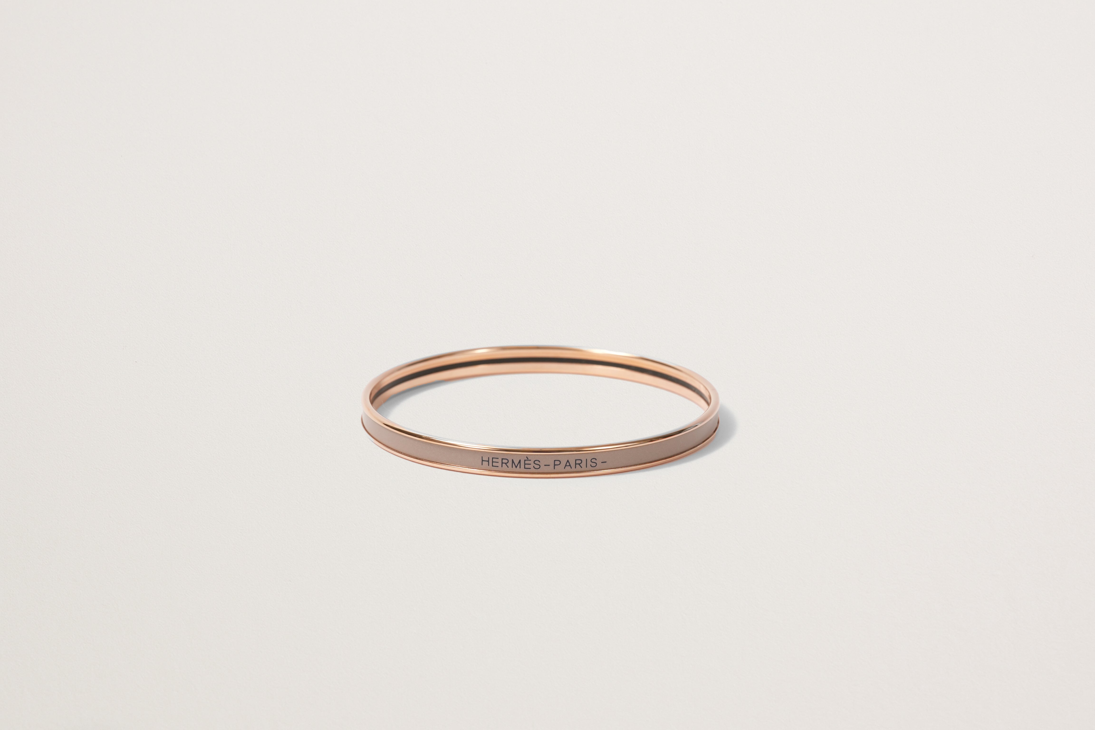 HERMES エナメルブレスレット 《ユニ》 – GINZA SATAKE