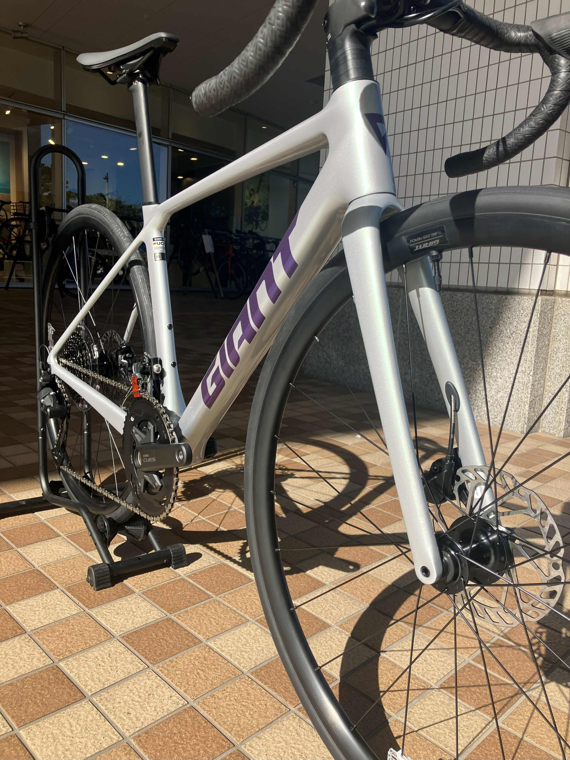 最新カーボンロードが30万円未満で！2026ニューモデルが入荷！【TCR