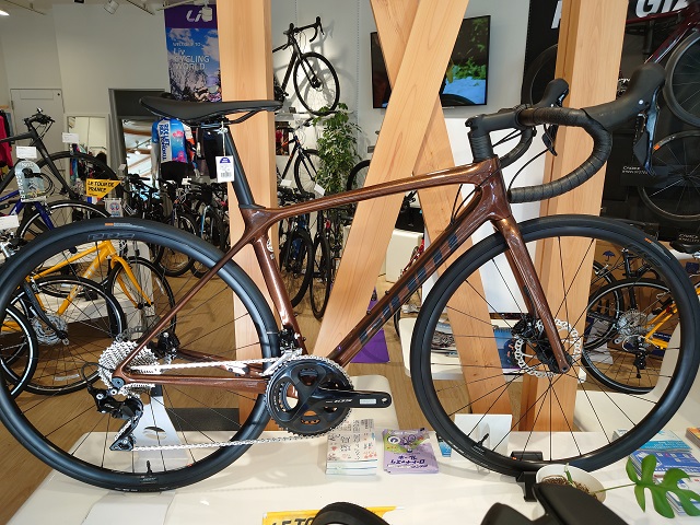 2022年モデル TCR ADVANCED 2 DISC KOM ｜ ジャイアントストアいわき