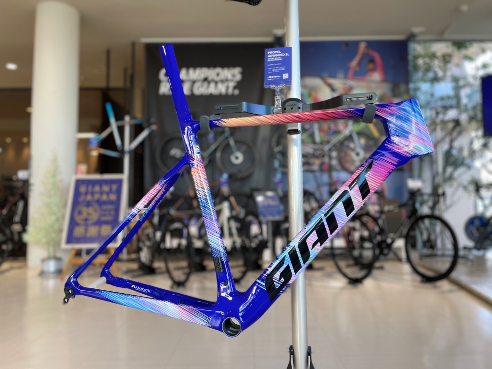 新カラーPropel Advanced SL Frame Set入荷してます！ ｜ ジャイアント