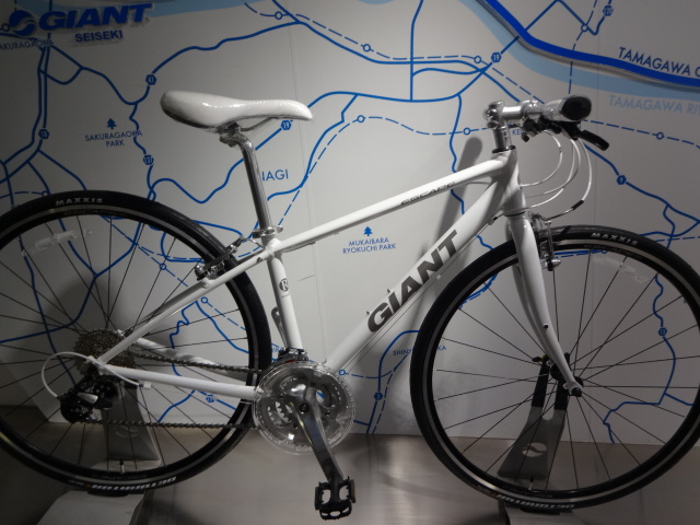 2015年モデルESCAPE R3入荷！！ ｜ ジャイアントストア聖蹟桜ヶ丘