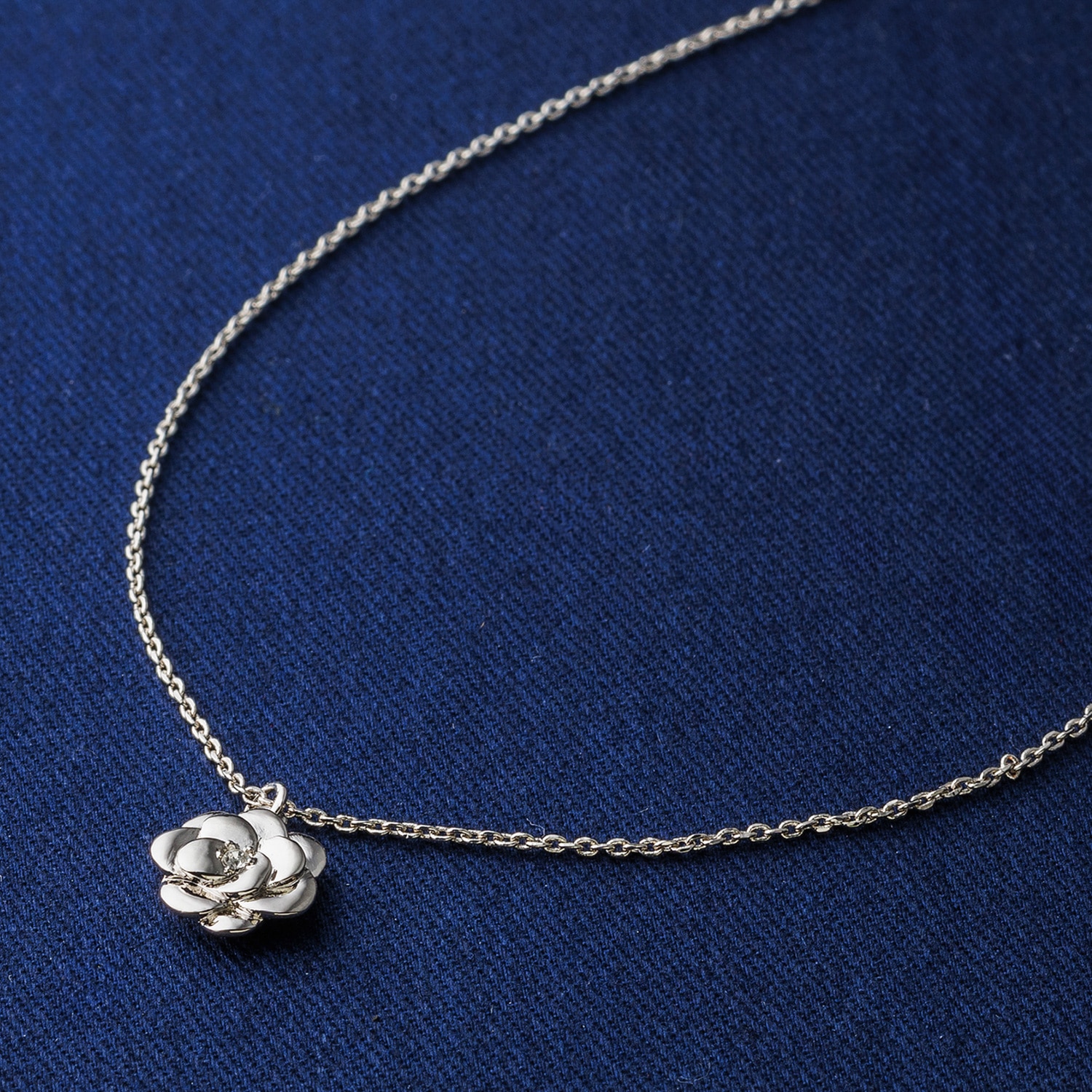 グロッセ フラワーネックレス(プラチナ)【eGift】|デジタルギフト