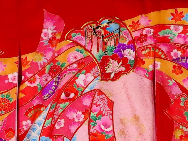 お宮参り着物正絹（初着・産着）女児G7-2 熨斗目模に手毬・華柄 8大