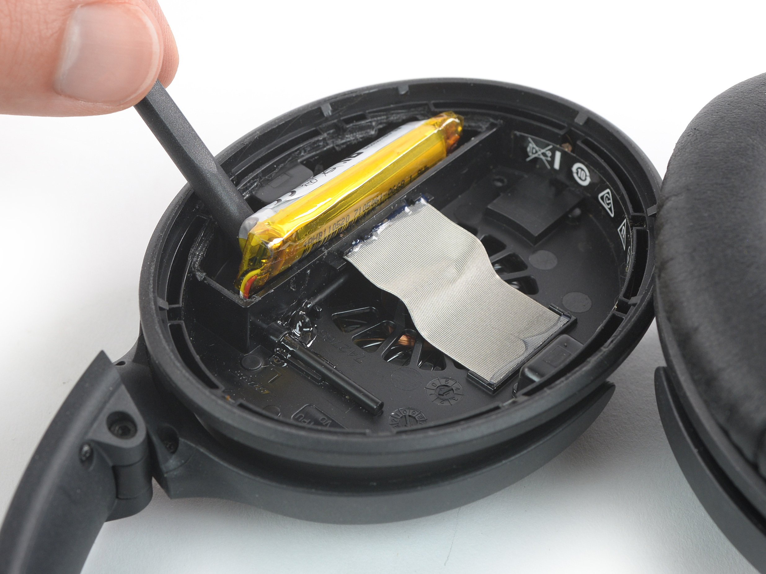 Bose QuietComfort 35 バッテリー交換について - iFixit 修理ガイド