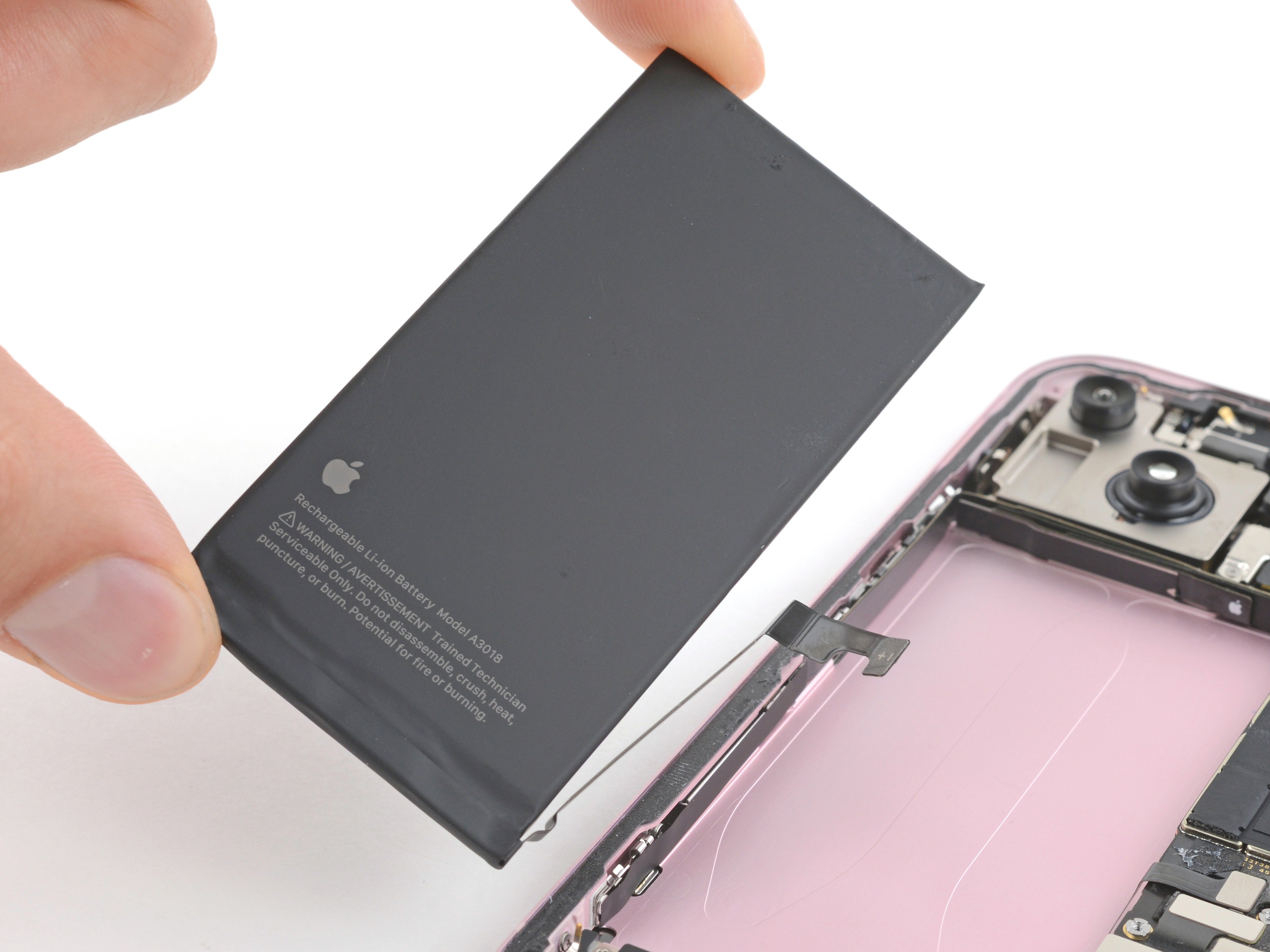 iPhone 15 バッテリーの交換 - iFixit 修理ガイド