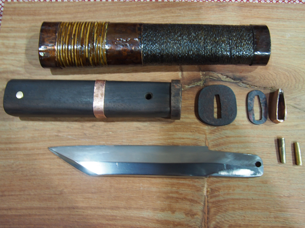 刀の残欠の修正と研ぎ直し、及び拵えの製作 | 京都の火造り刃物鍛冶