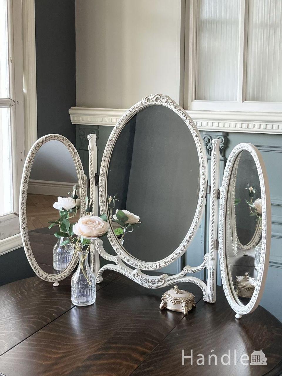 ビンテージのおしゃれなウォールミラー、北欧スタイルにピッタリな