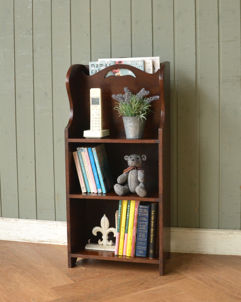 英国の小さなアンティーク家具、持ち手が付いた便利な木製のマガジン