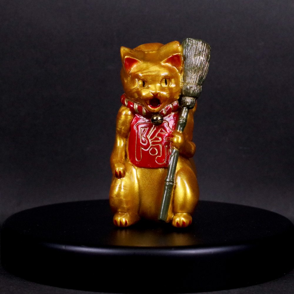 1月13日(土)より販売開始】【Studio LILLI×ヒカリトイズ】追い出し猫