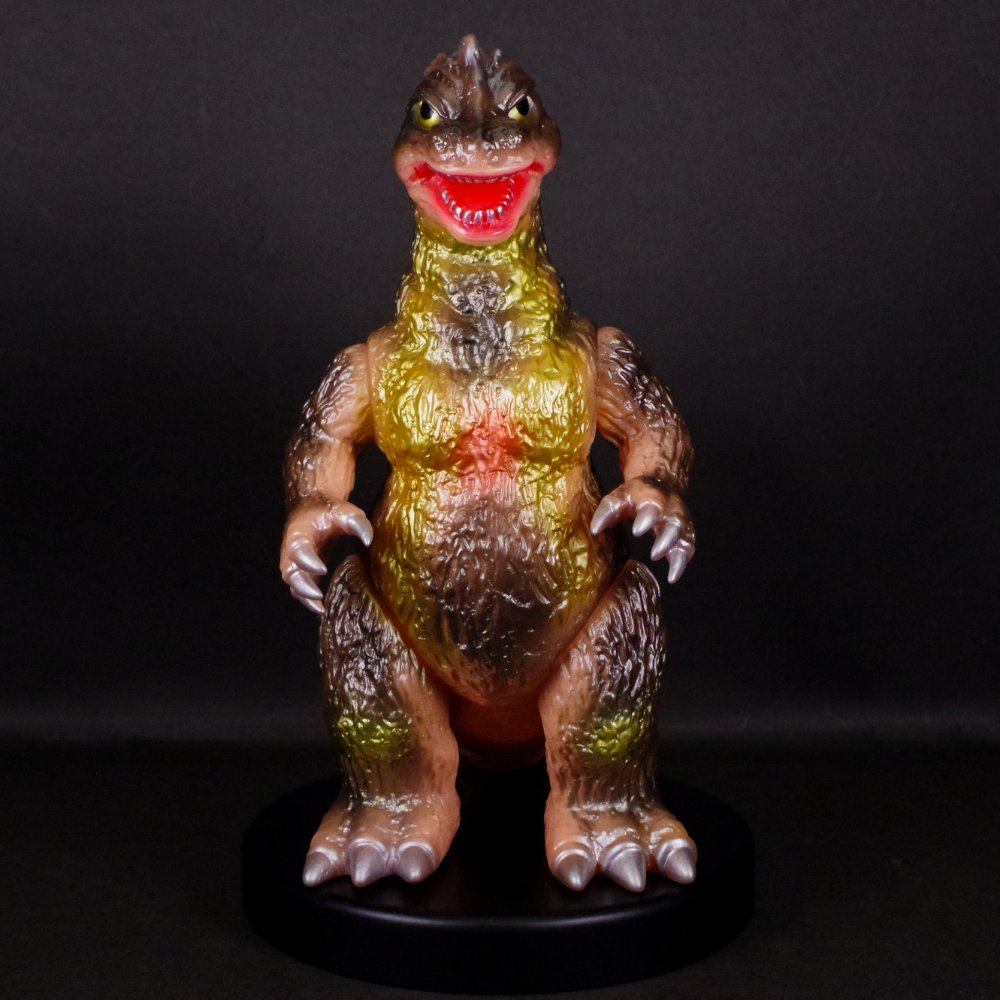 11月24日(日)より販売開始】【ブルマァク】ゴジラ50(ガンメタ)が登場