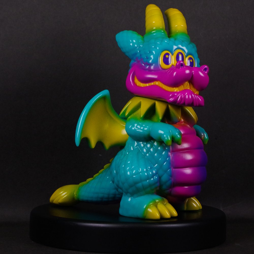 12月24日(火)18時より抽選開始】【ART JUNKIE】三眼龍神カームドラゴン