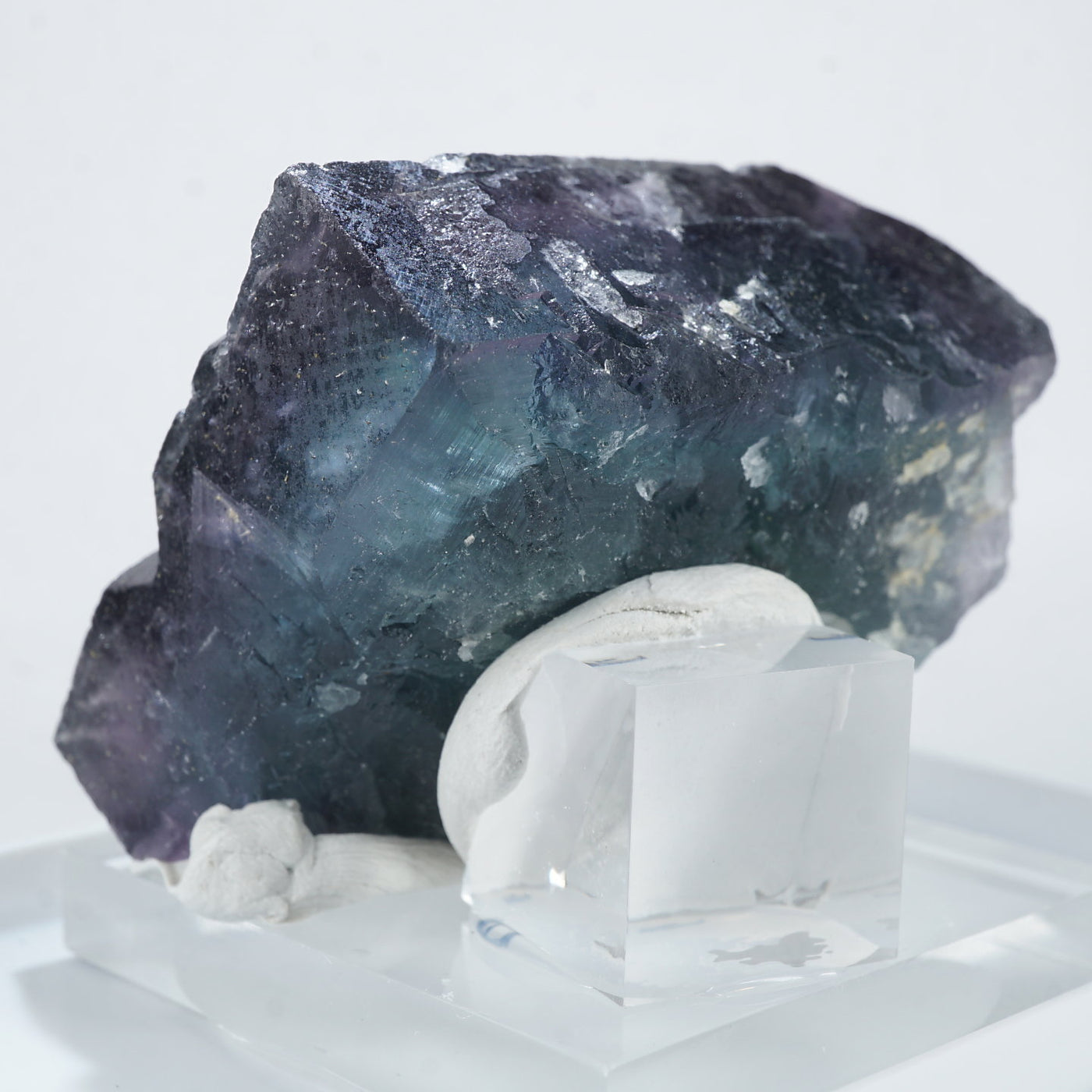 New Found》ナイジェリアAkwana産 フローライト – 天然石ハッピーギフト