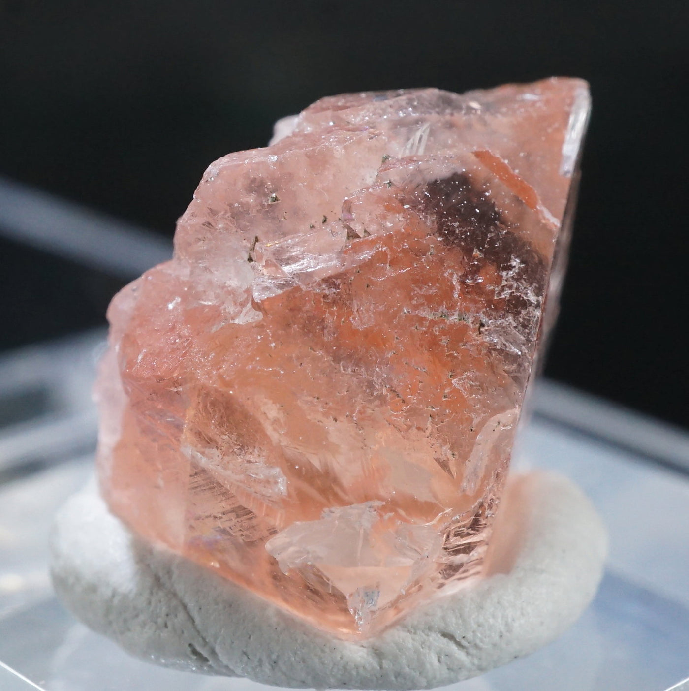 スイス産 ピンクフローライト – 天然石ハッピーギフト