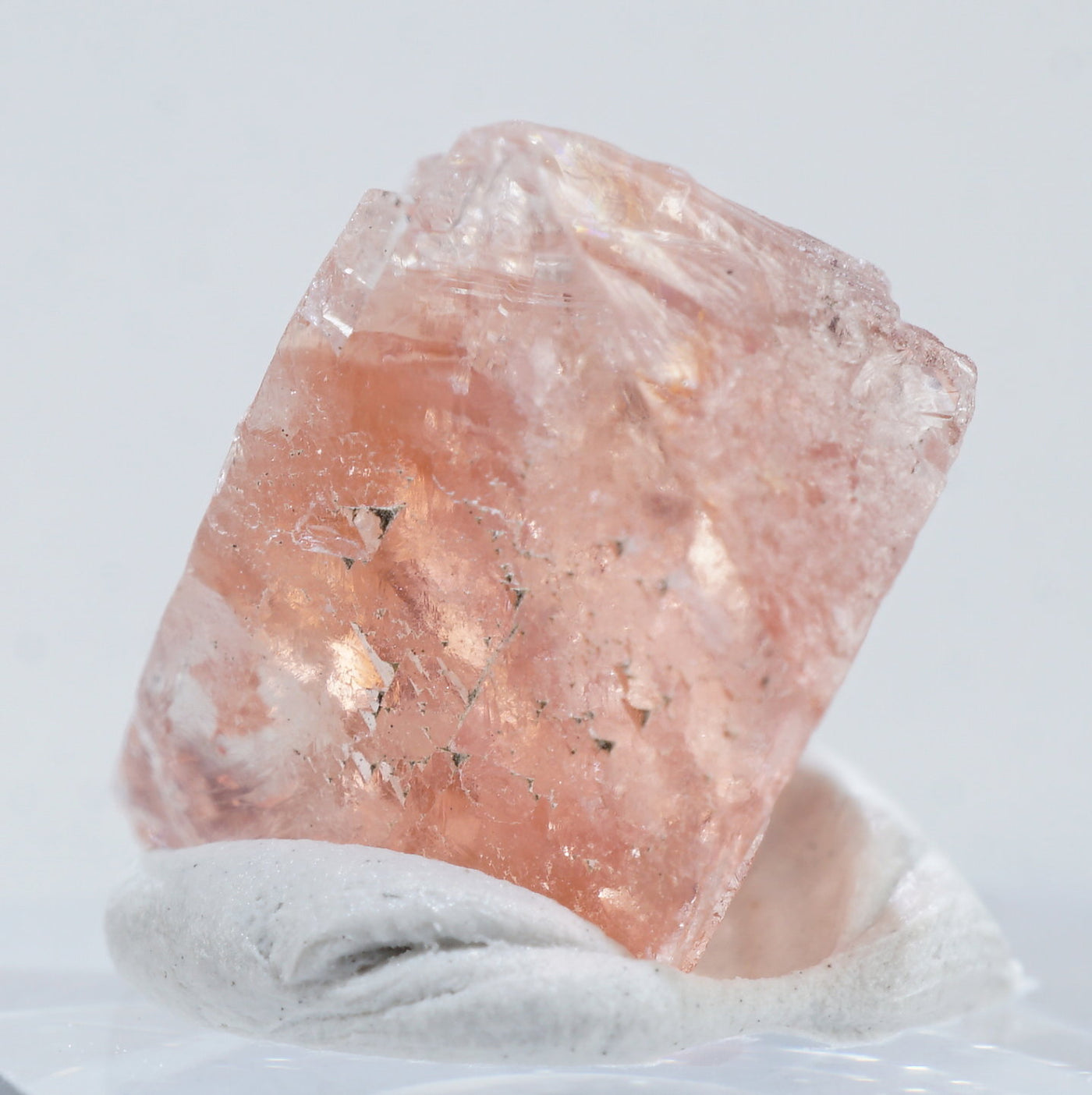 スイス産 ピンクフローライト – 天然石ハッピーギフト