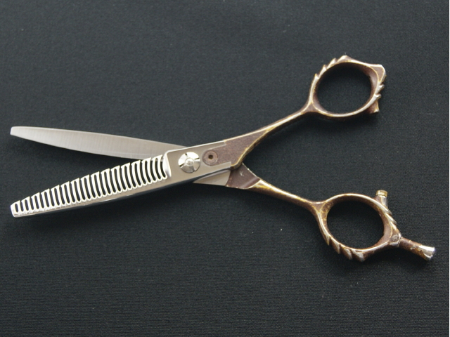 からくりL15 美容師用 理容師用 トリマー用 中古セニング ハサミ屋はやし