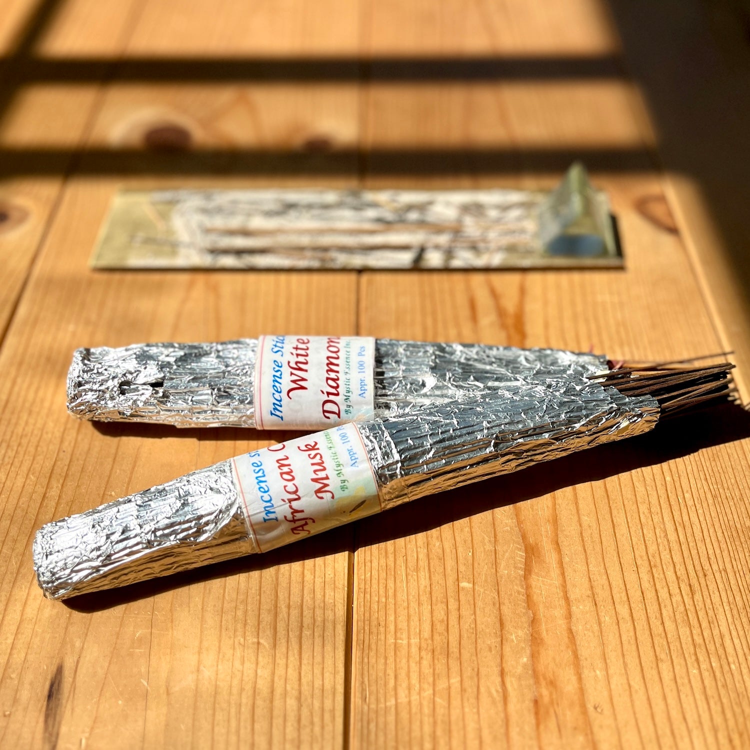 MYSTIC ESSENCEのお香（100本入り） – HATCH