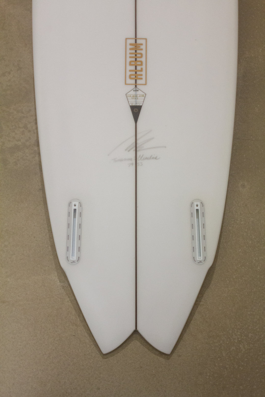 ALBUM TWINSMAN 5'6 futures