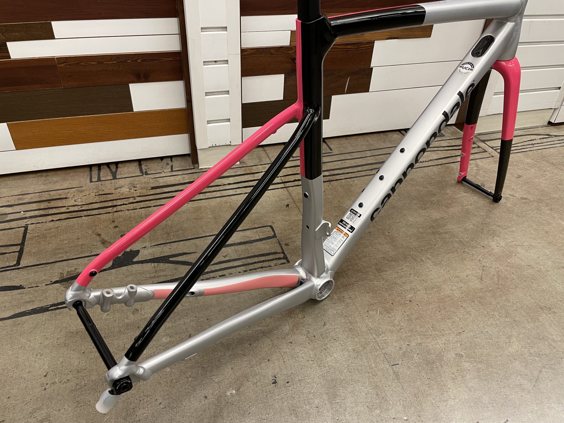 Cannondale】CAAD13 フレームセット チームレプリカカラーが入荷