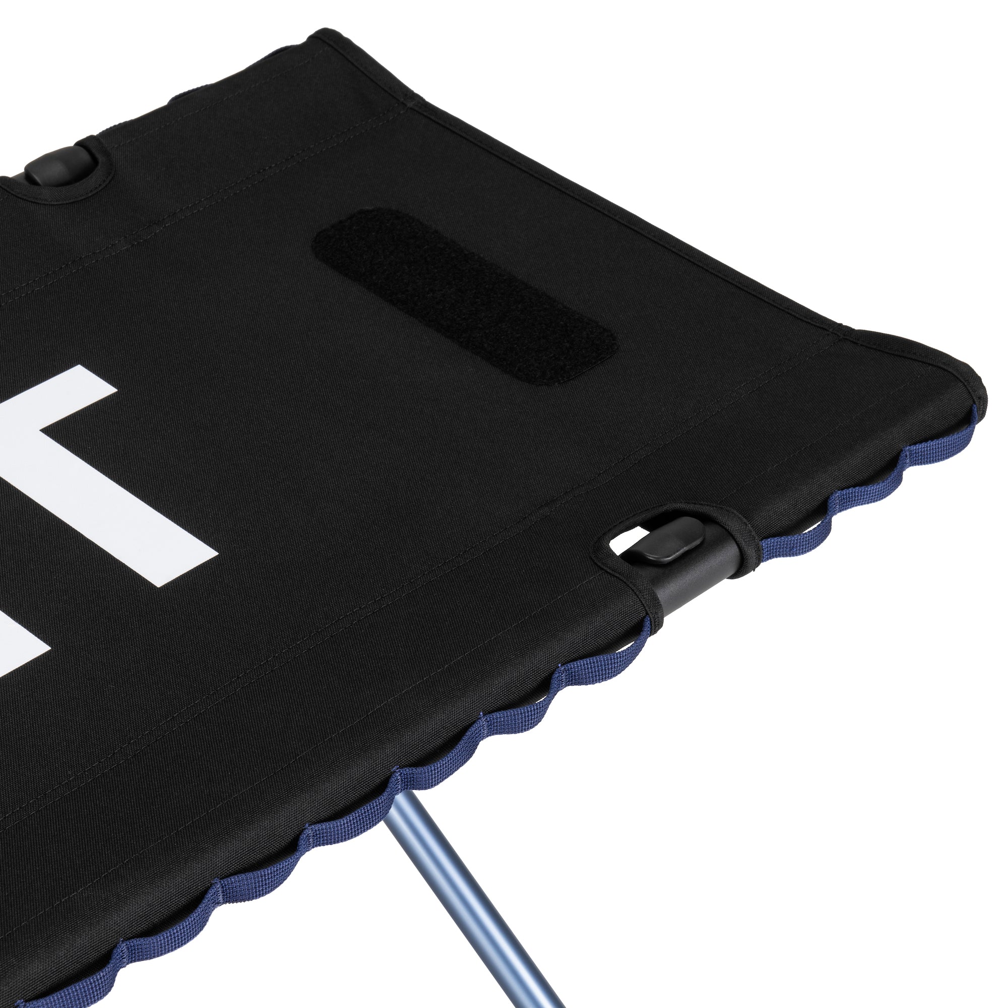 き*餅様 fragment design × Helinox Tac. Benc 24SSFragmtBenchBlack-1