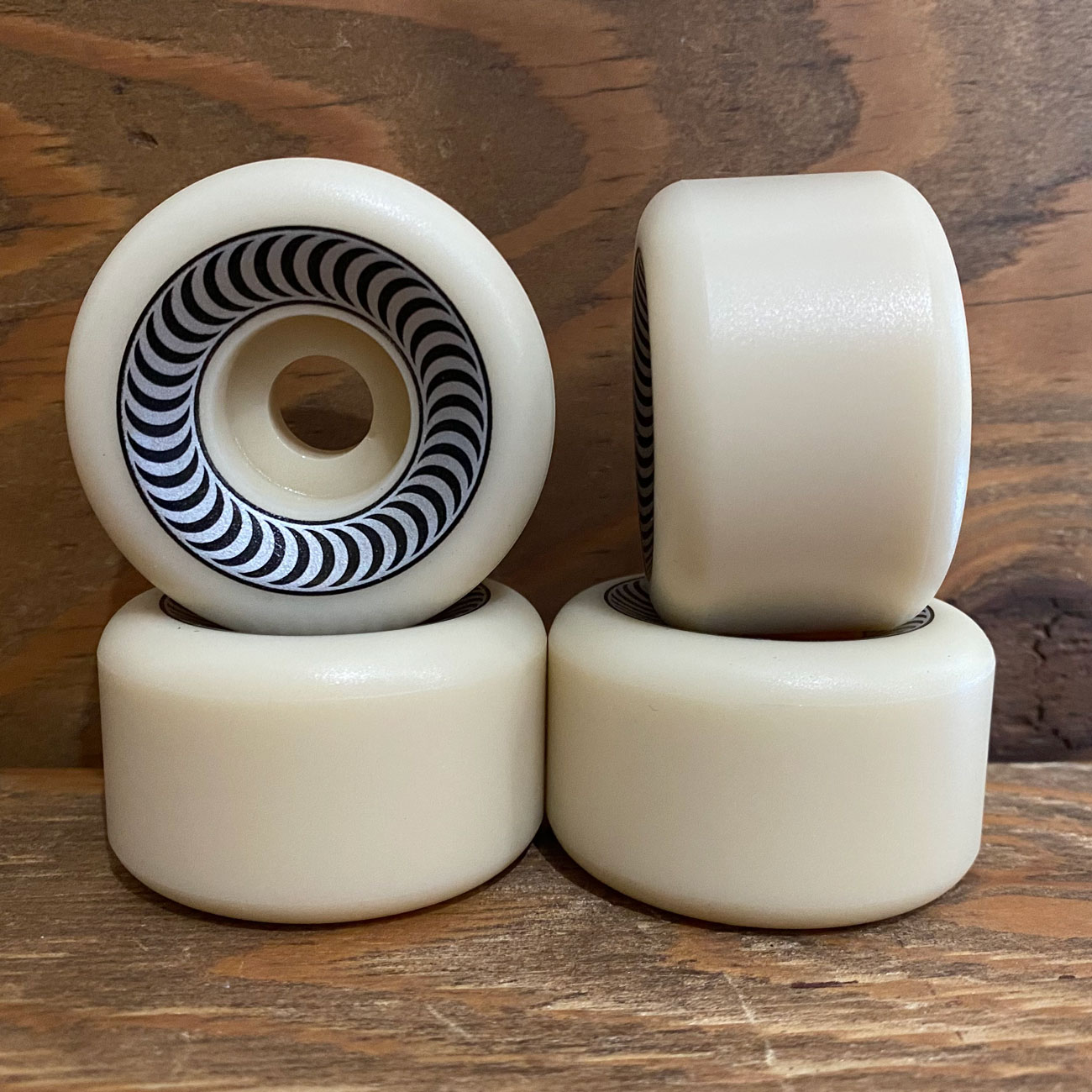 スクエア】SPITFIRE F4 OG CLASSIC 99A 53mm NATURAL | 東京のスケート