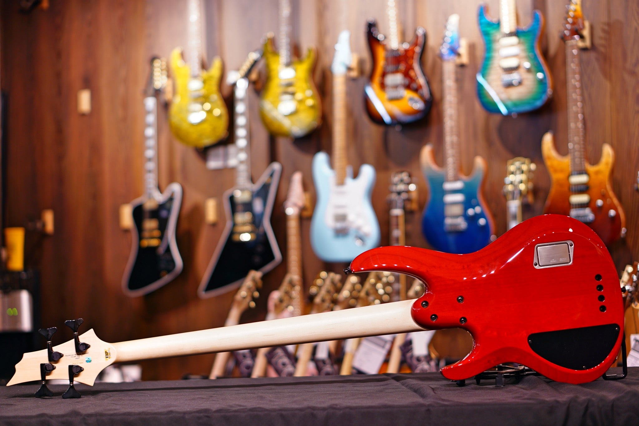 ESP Bass BTL LISA II *Limited edition*