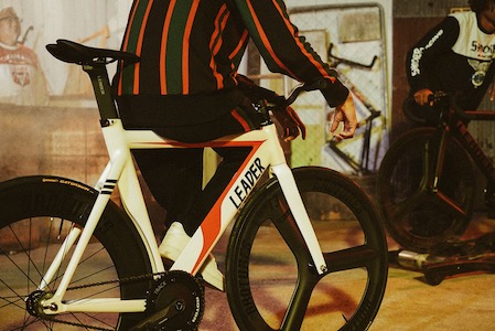 LEADER®」のピストバイクがサイクロン号に 仮面ライダーとコラボ