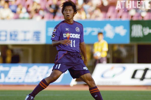 広島に来てほしい」一度は断ったオファーから1年。佐藤寿人の心を揺れ