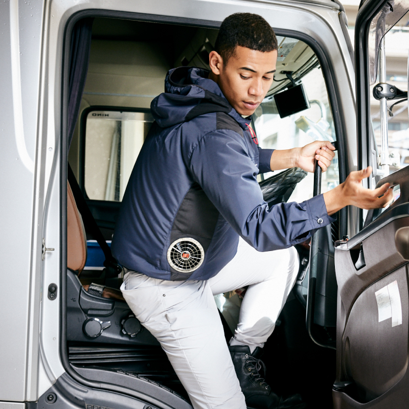 V8812 JIST8118適合 サイドファン長袖フードジャケット 静電気帯電防止