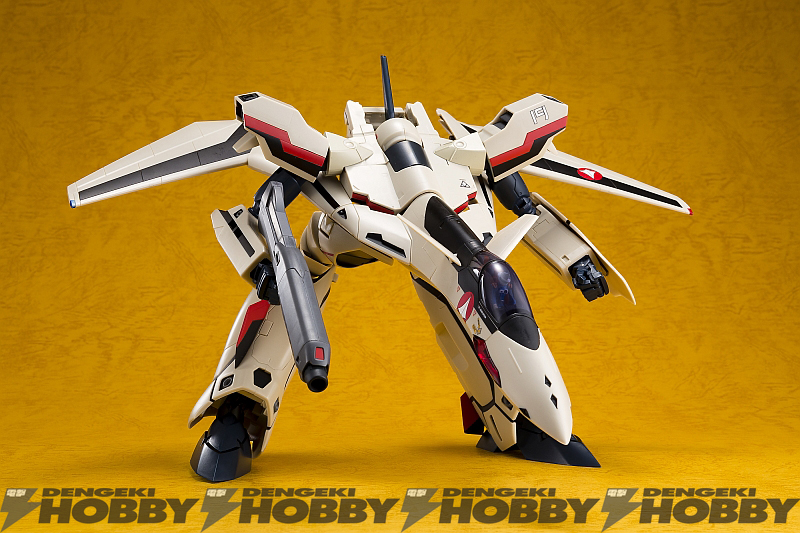 マクロス プラス』より、アルカディアの完全変形YF-19が今春再販決定