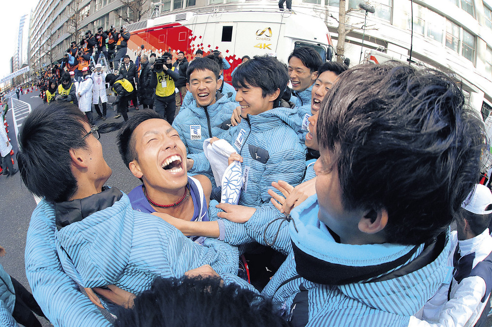 箱根初Vの東海大、4月からナイキ社と提携！大人気“厚底力”で常勝へ