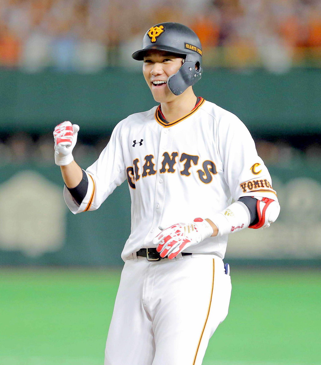 巨人】坂本勇人2000安打応援企画…30日付紙面台紙に“安打マーク