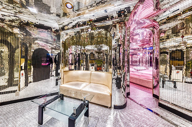 ルームガイド ミラールーム | ホテルクロノス