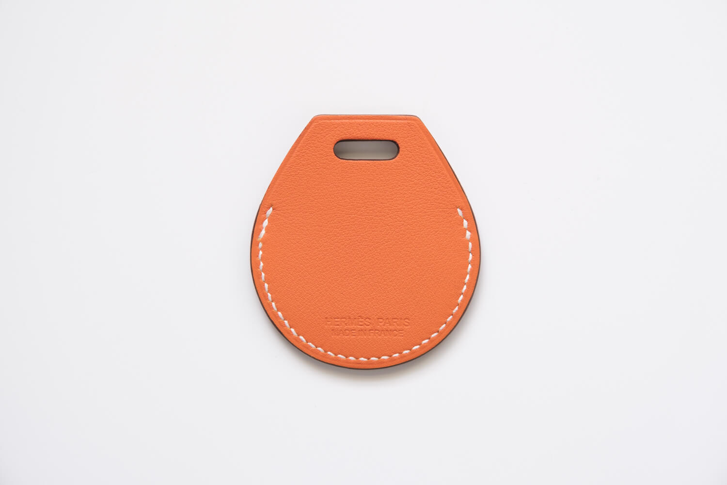 AirTag Hermesのバッグチャーム（オレンジ）が届きました