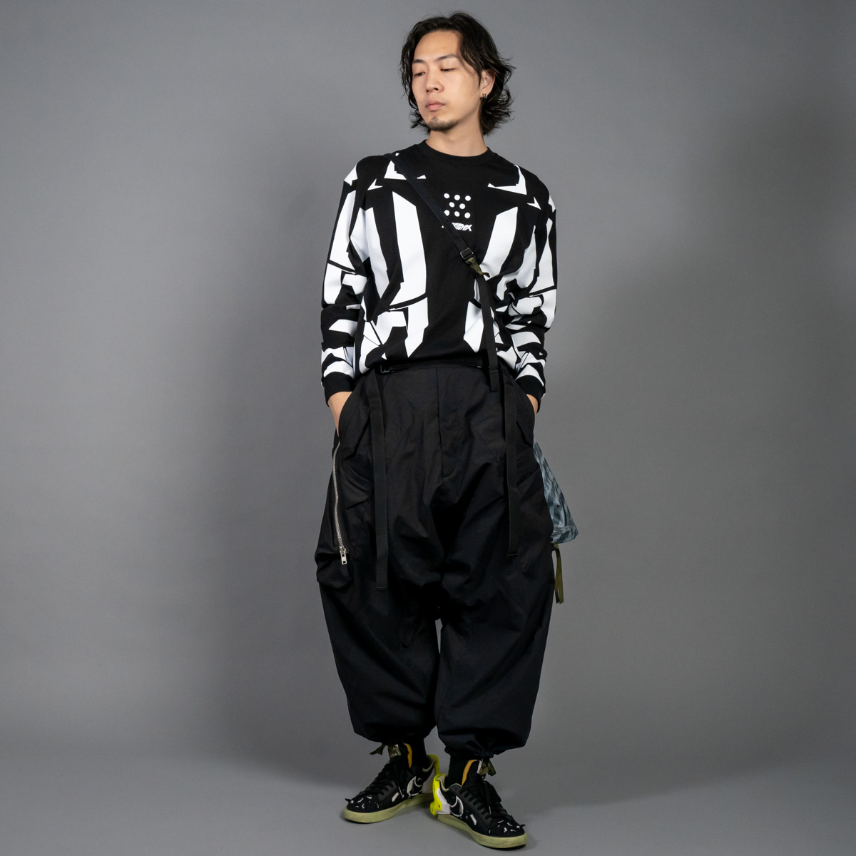 アクロニウム24AW ウルトラワイド カーゴトラウザー | HUES 福岡