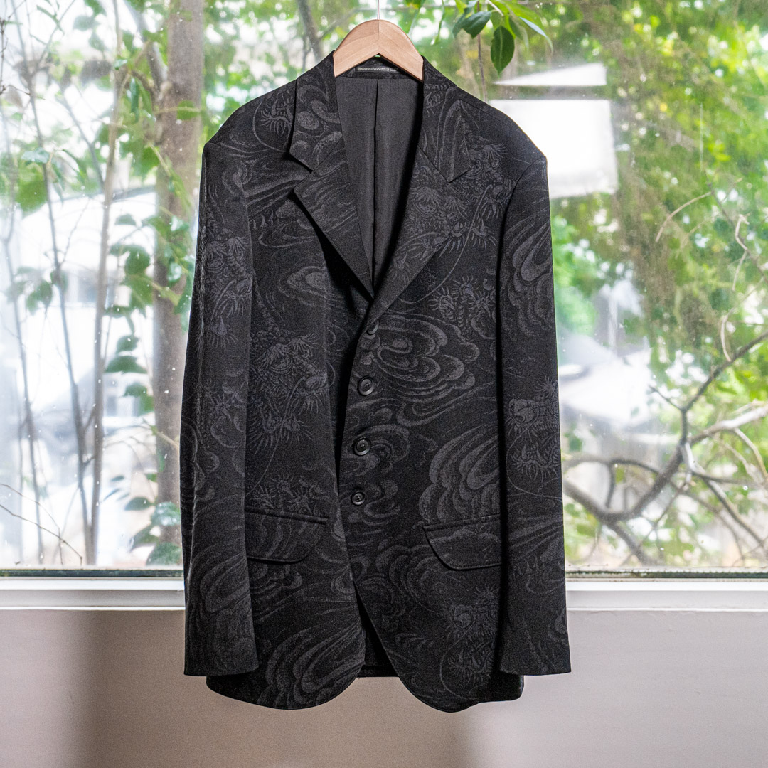 ヨウジヤマモト2022AW 龍抜染ジャケット | HUES 福岡セレクトショップ