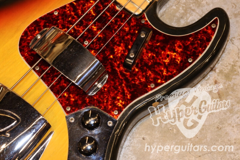 Fender '73 Jazz Bass - サンバースト / メイプル - ハイパーギターズ