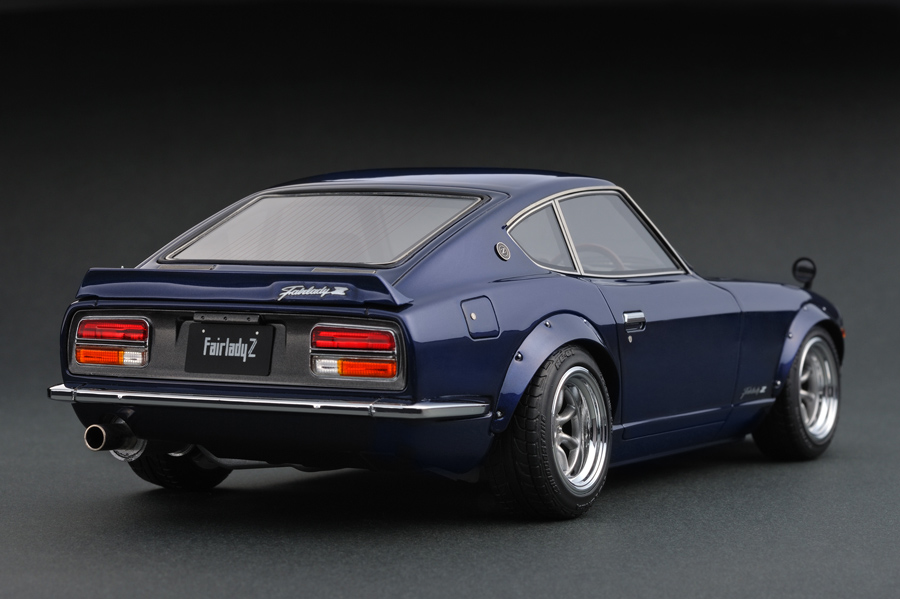 IG0179 1/18 Nissan Fairlady Z (S30) Blue | LINE UP | ignition