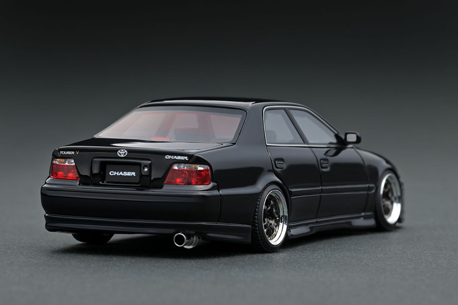 IG1235 1/43 Toyota Chaser Tourer V (JZX100) Black | LINE UP