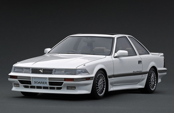 IG1328 1/18 Toyota Soarer (Z20) 2.0GT-TWIN TURBO L White | LINE UP