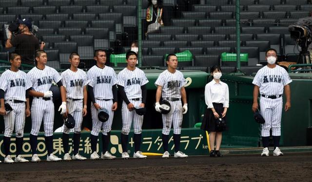 阿南光 今年度で定年の中山監督「退職の年に甲子園に来られて生徒に