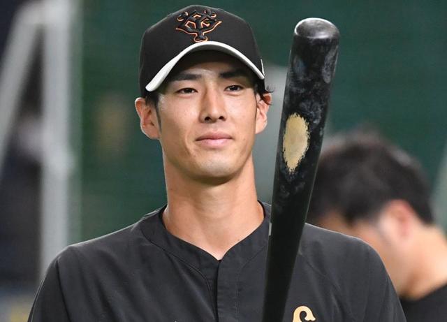 巨人・若林晃弘がソフトバンク・近藤直伝の金属バットで打ち込み「感覚