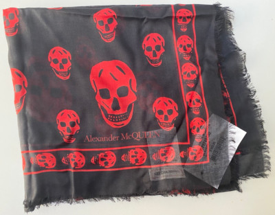 NWT Authentic Alexander McQueen Skull Scarf, Color Black/Red MSRP
