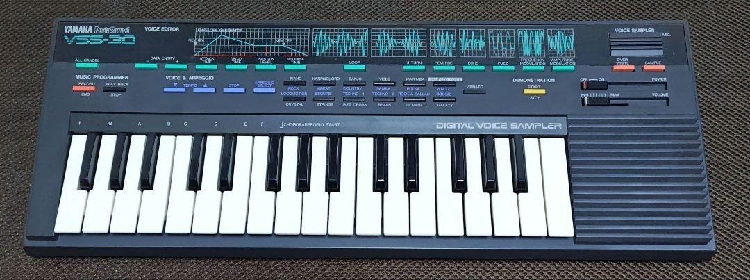 鍵盤楽器 Yamaha Digital Voice Sampler vss-33 鍵盤楽器 Yamaha