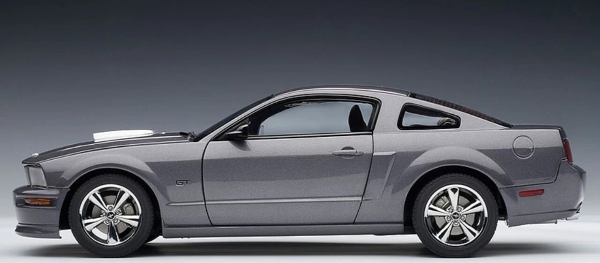 2007 FORD MUSTANG SHELBY GT APPEARANCE PACKAGE TUNGSTEN GRAY 1:18