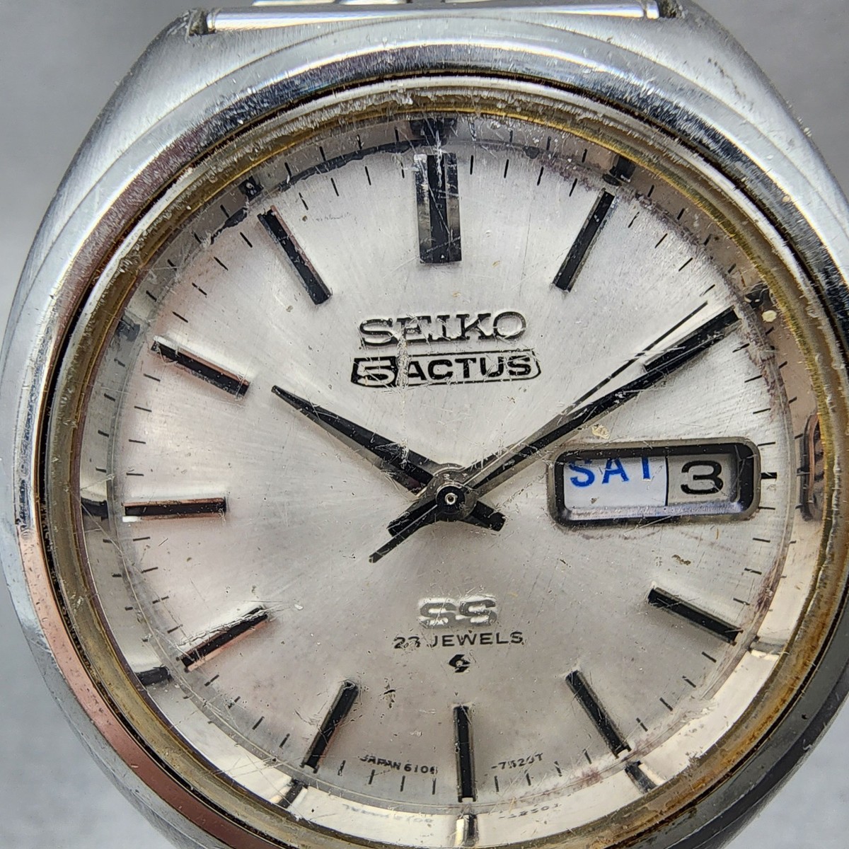 Seiko 5 Actus SS Watch Men 38mm Silver Dial Silver Tone Daydate