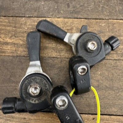 Vintage Shimano Deore XT SL-M732 SL-M730 7 Speed Thumb Shifters