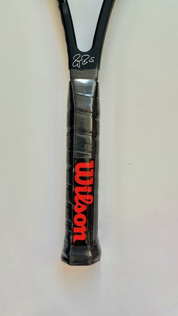 New Old Stock 2016 Wilson Pro Staff RF97 v11🇨🇭Flag - 4 3/8 Grip