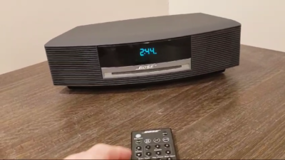 Bose Wave Music System AM/FM CD Player Clock Radio+ Remote AWRCC1
