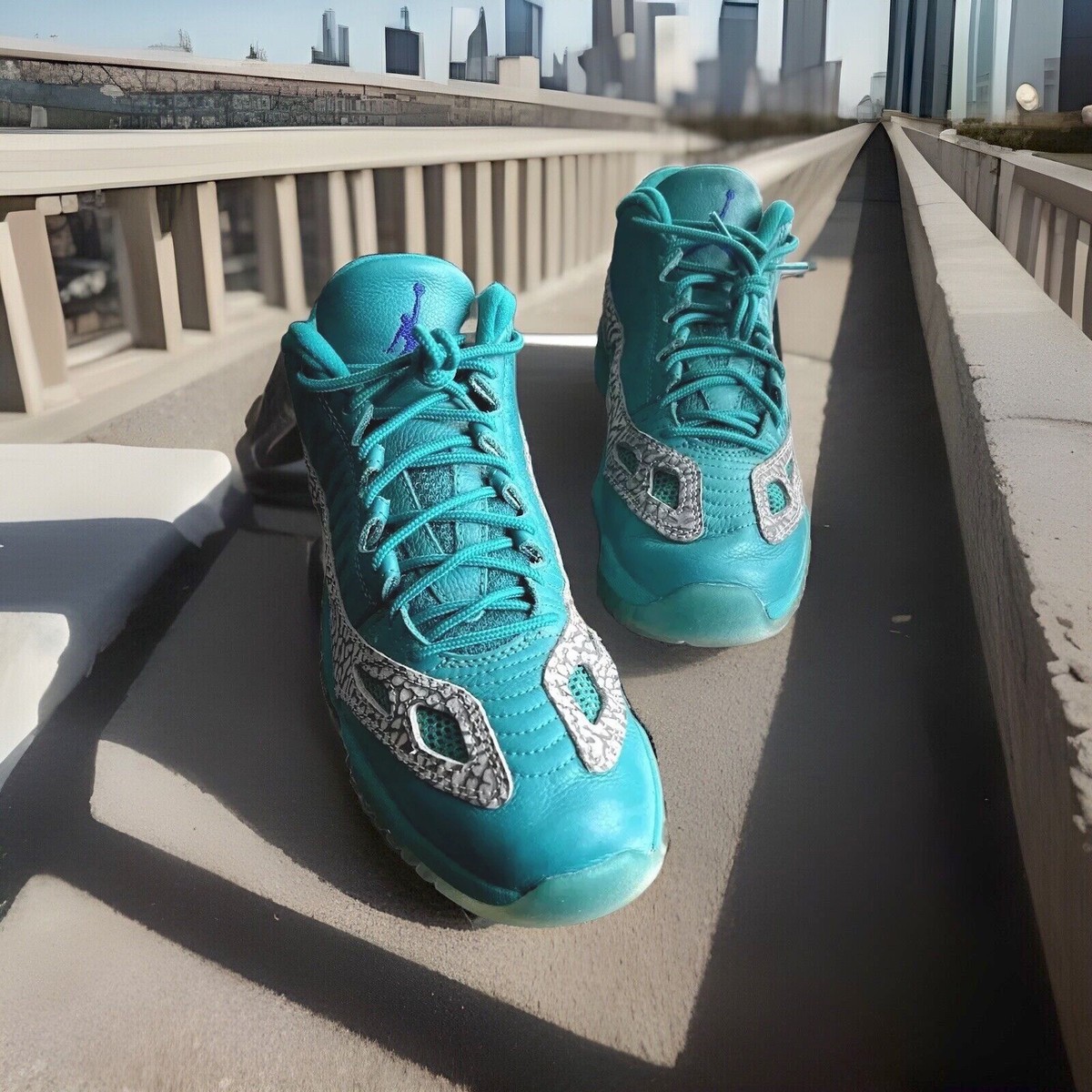 AIR JORDAN XI 11 RETRO LOW SNEAKERS IE RIO TEAL/CEMENT MENS SIZE